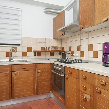 Modern, 2 Bedroom Near Beach! Vodice